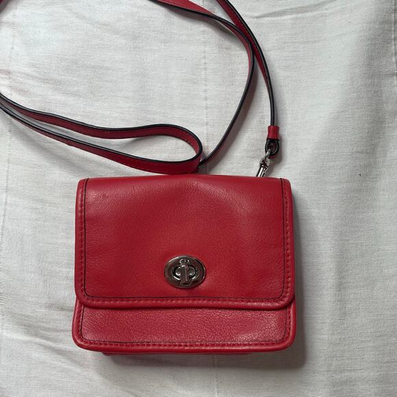 Coach Red Orange Leather Crossbody Legacy Turnlock Mini Crossbody Bag Handbag - Picture 1 of 9